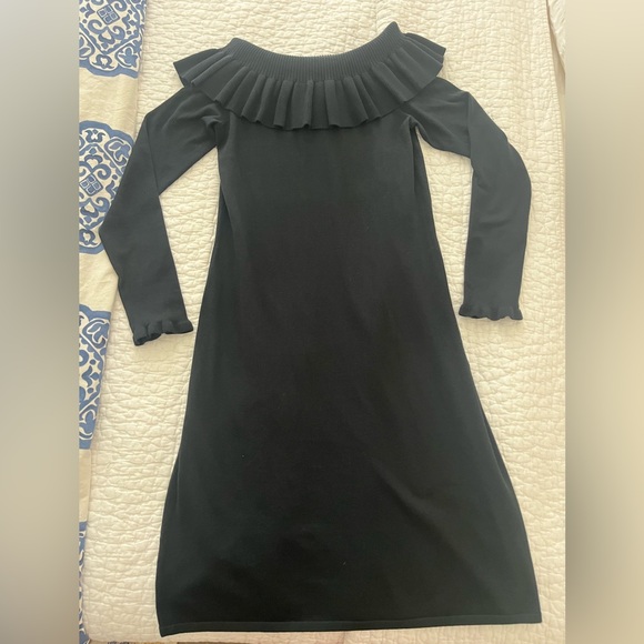 Lilly Pulitzer Moda Off the Shoulder Black Sweater Dress - Picture 3 of 3